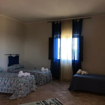 Donna Germana ベッド・アンド・ブレックファスト 3*