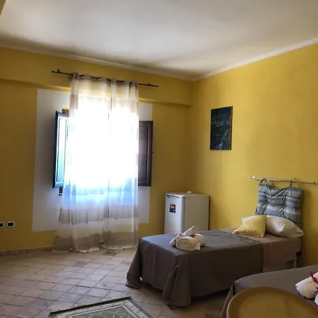 Donna Germana ベッド・アンド・ブレックファスト 3*