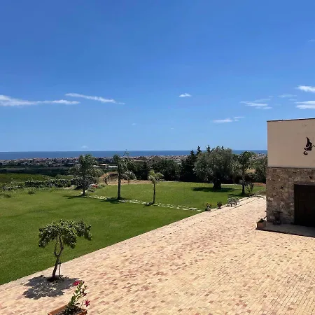 ベッド・アンド・ブレックファスト Donna Germana