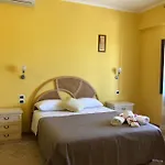 Donna Germana Bed & Breakfast