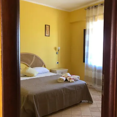 Donna Germana 4*