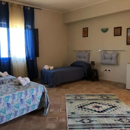 Donna Germana 4*