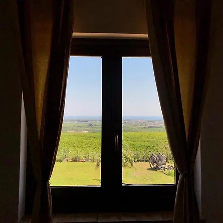 Donna Germana Bed & Breakfast