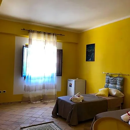 Donna Germana 4*