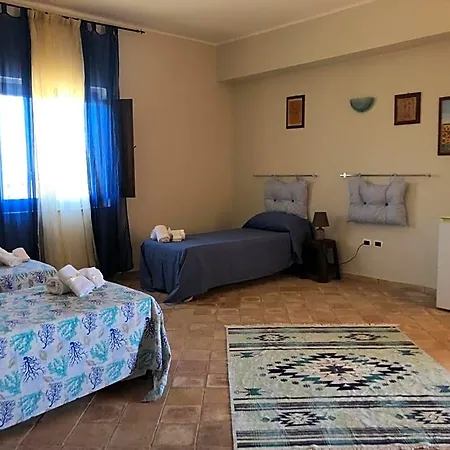 Donna Germana 4*