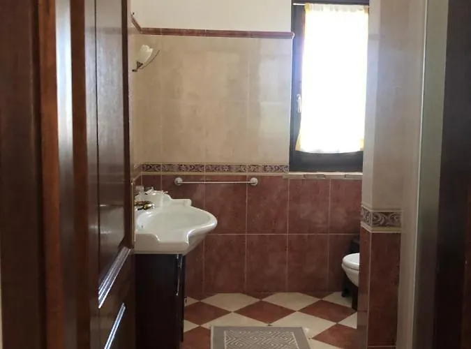 Donna Germana Bed and Breakfast 3*