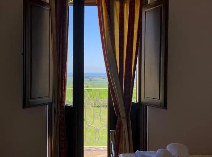 Donna Germana 3* Cirò Marina