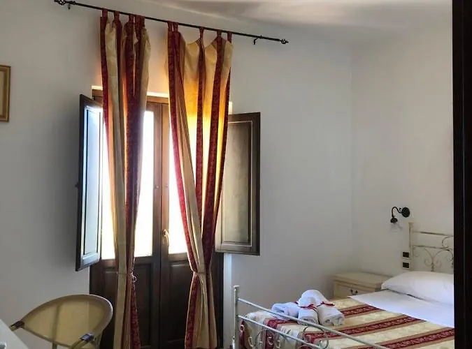 Donna Germana Bed and Breakfast