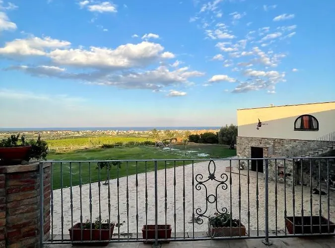 Donna Germana 3* Cirò Marina