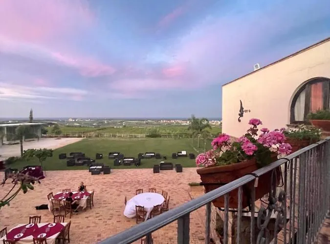 Donna Germana Bed and Breakfast 3*